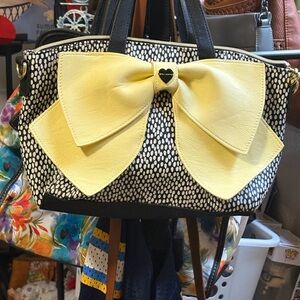 Betsey Johnson Yellow Bow Accent Women's hand Bag